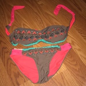 Bikini - top & bottoms